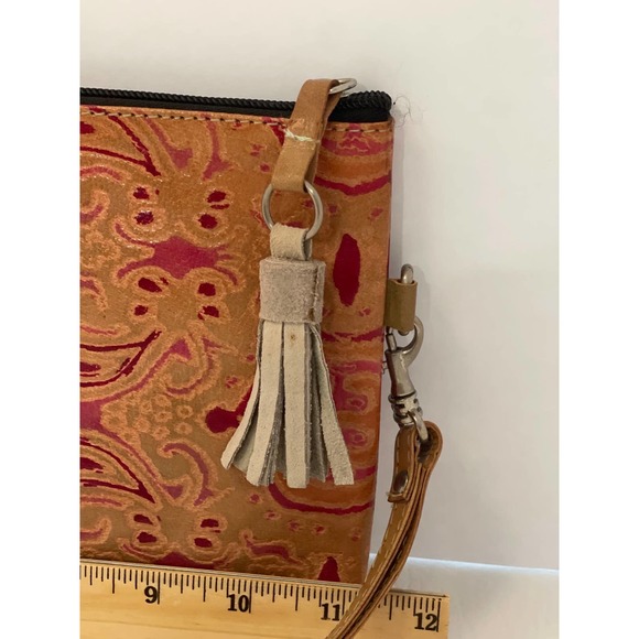 New Without Tag Embossed Leather Clutch - Picture 3 of 9